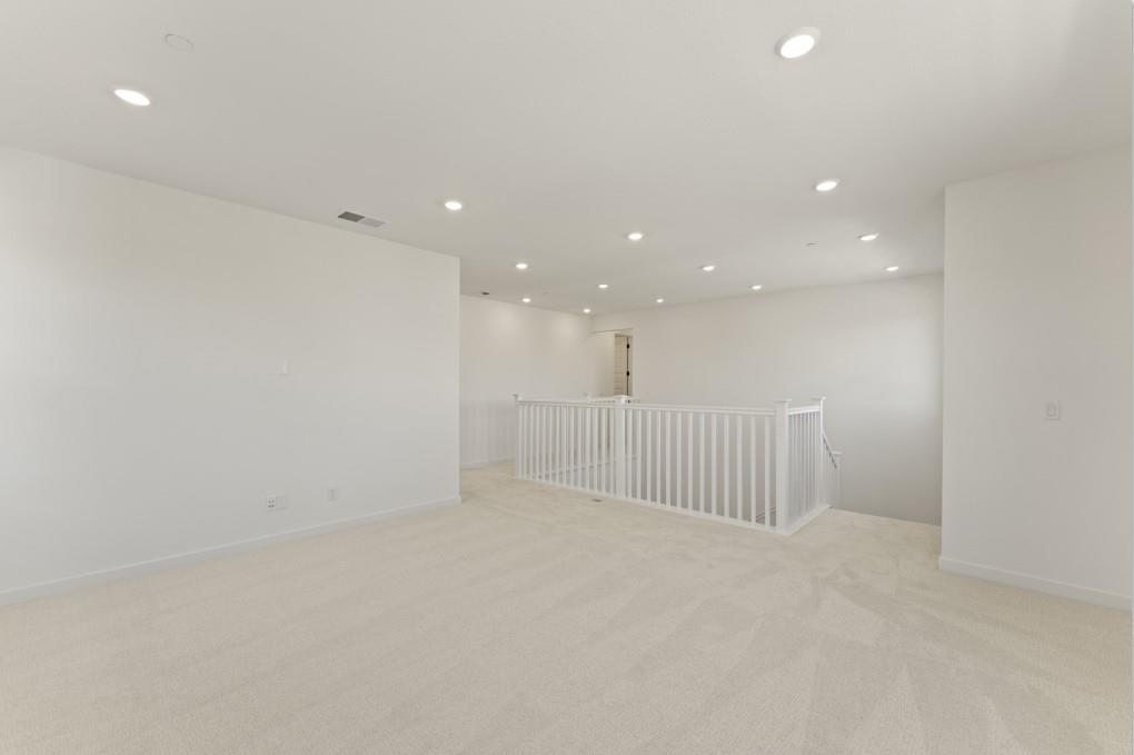 Detail Gallery Image 6 of 10 For 7150 Rece Ln, Gilroy,  CA 95020 - 5 Beds | 4/1 Baths