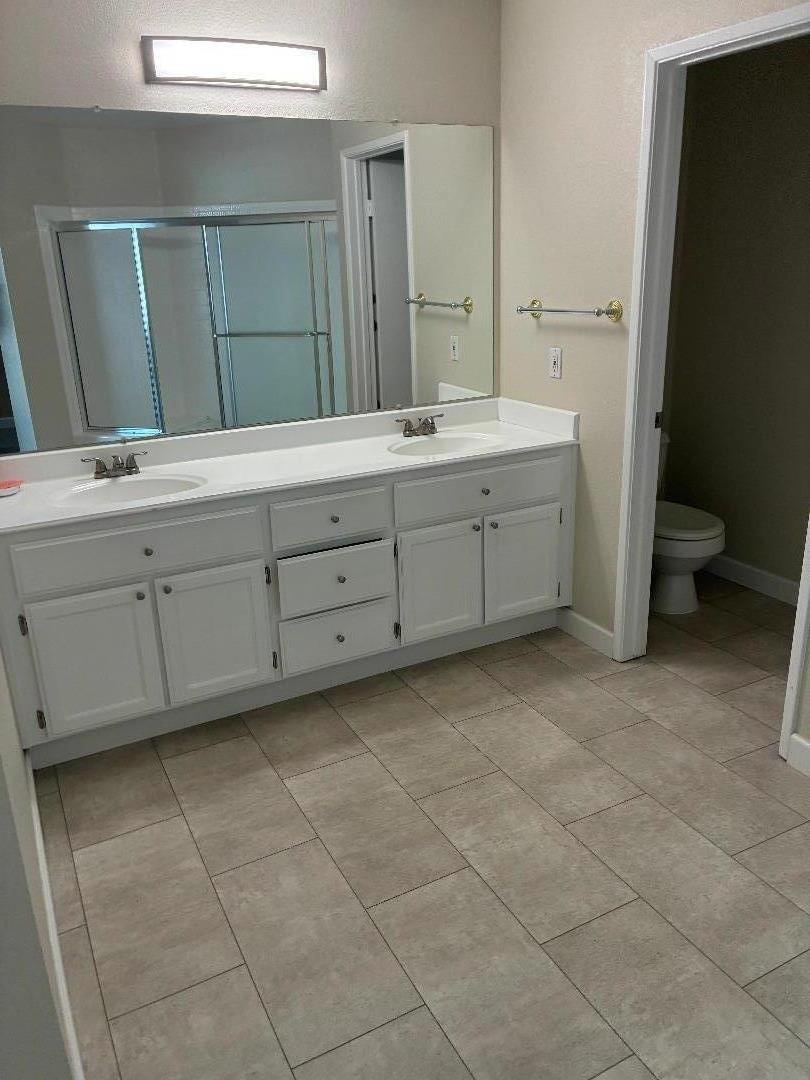 Detail Gallery Image 8 of 12 For 25495 Southwick Dr #103,  Hayward,  CA 94544 - 2 Beds | 2/1 Baths