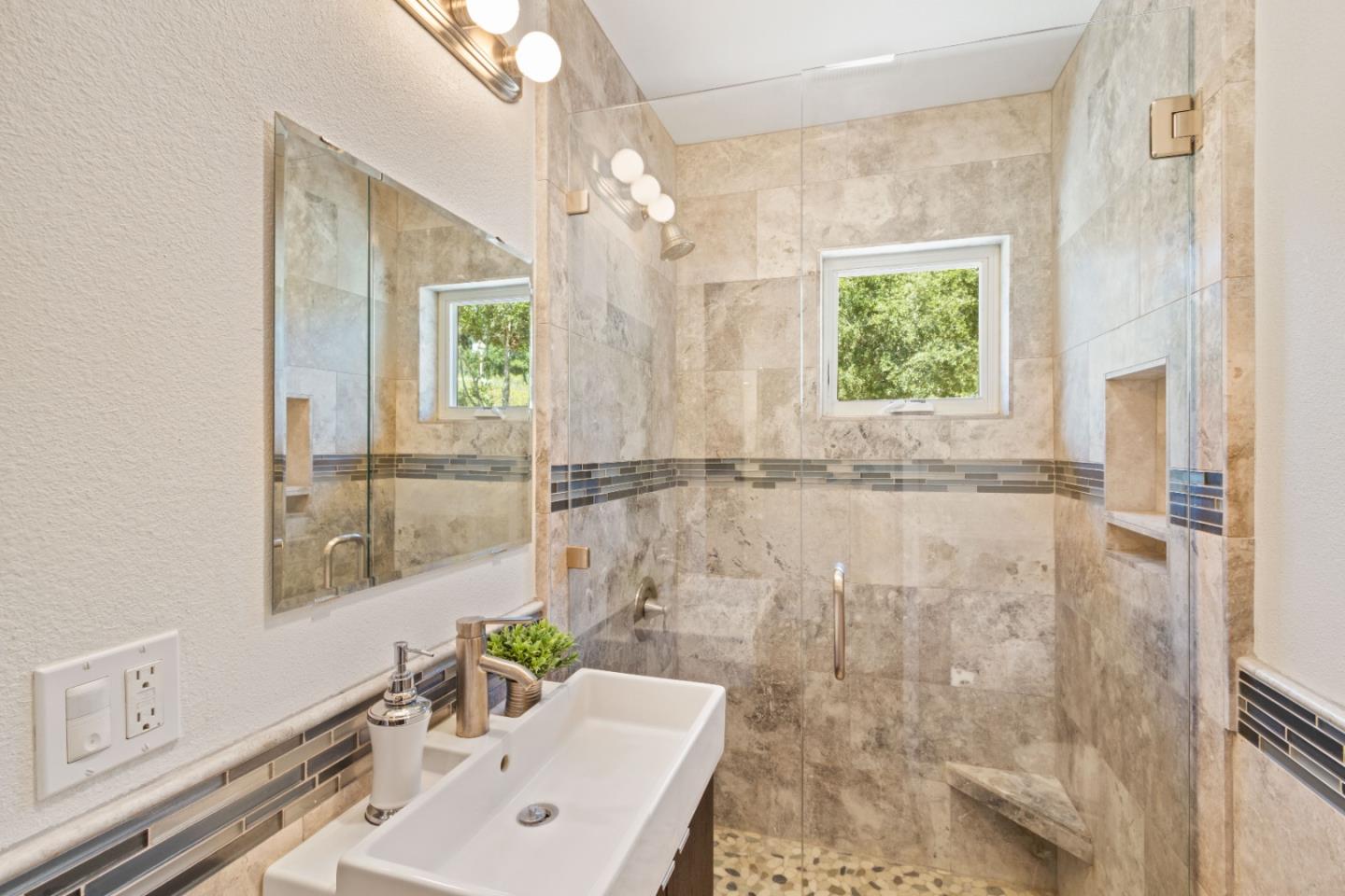 Detail Gallery Image 27 of 63 For 10200 West Dr, Felton,  CA 95018 - 4 Beds | 4/1 Baths