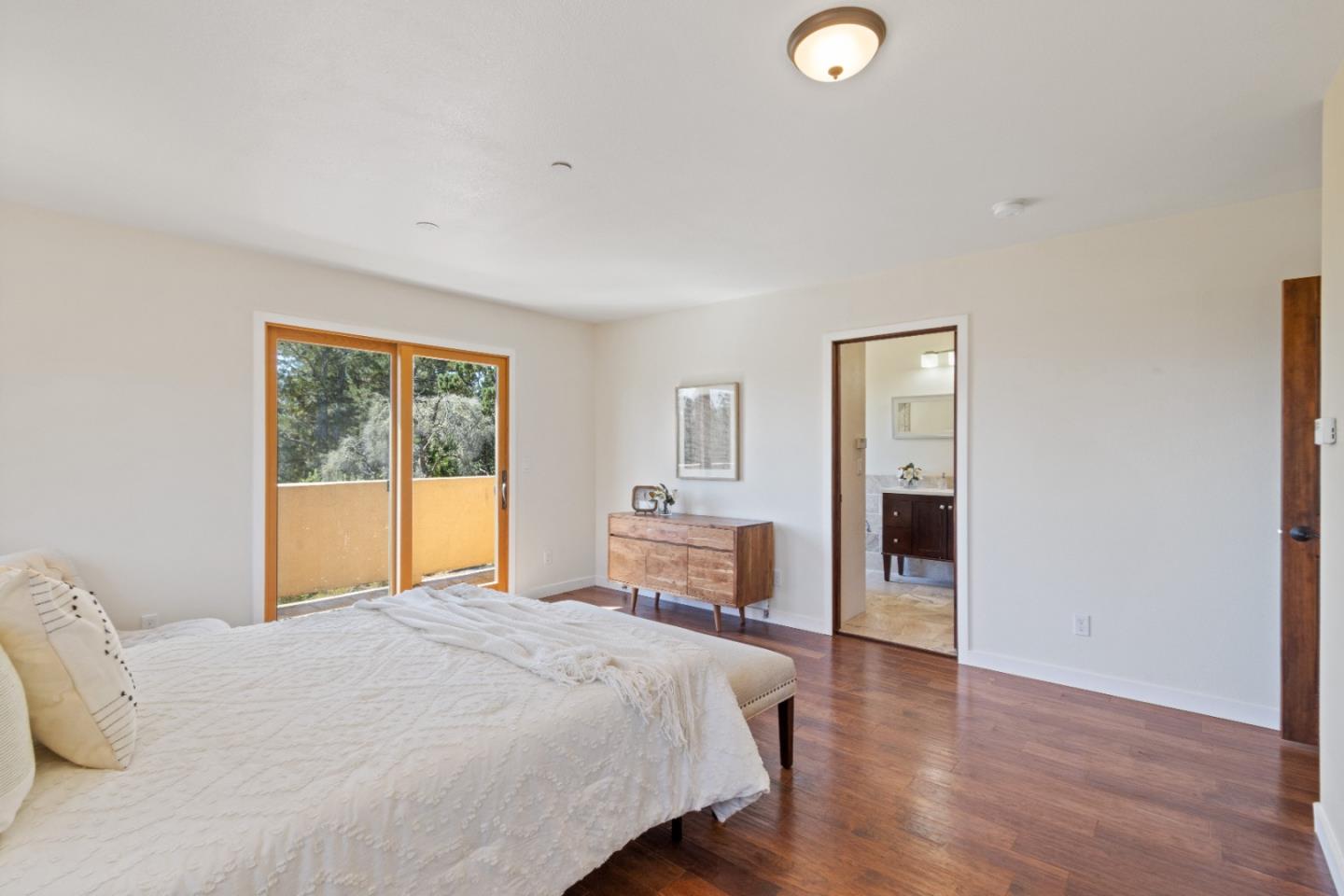Detail Gallery Image 30 of 63 For 10200 West Dr, Felton,  CA 95018 - 4 Beds | 4/1 Baths