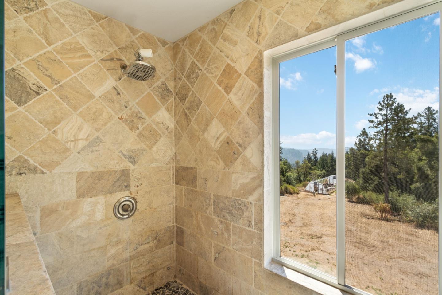 Detail Gallery Image 35 of 63 For 10200 West Dr, Felton,  CA 95018 - 4 Beds | 4/1 Baths