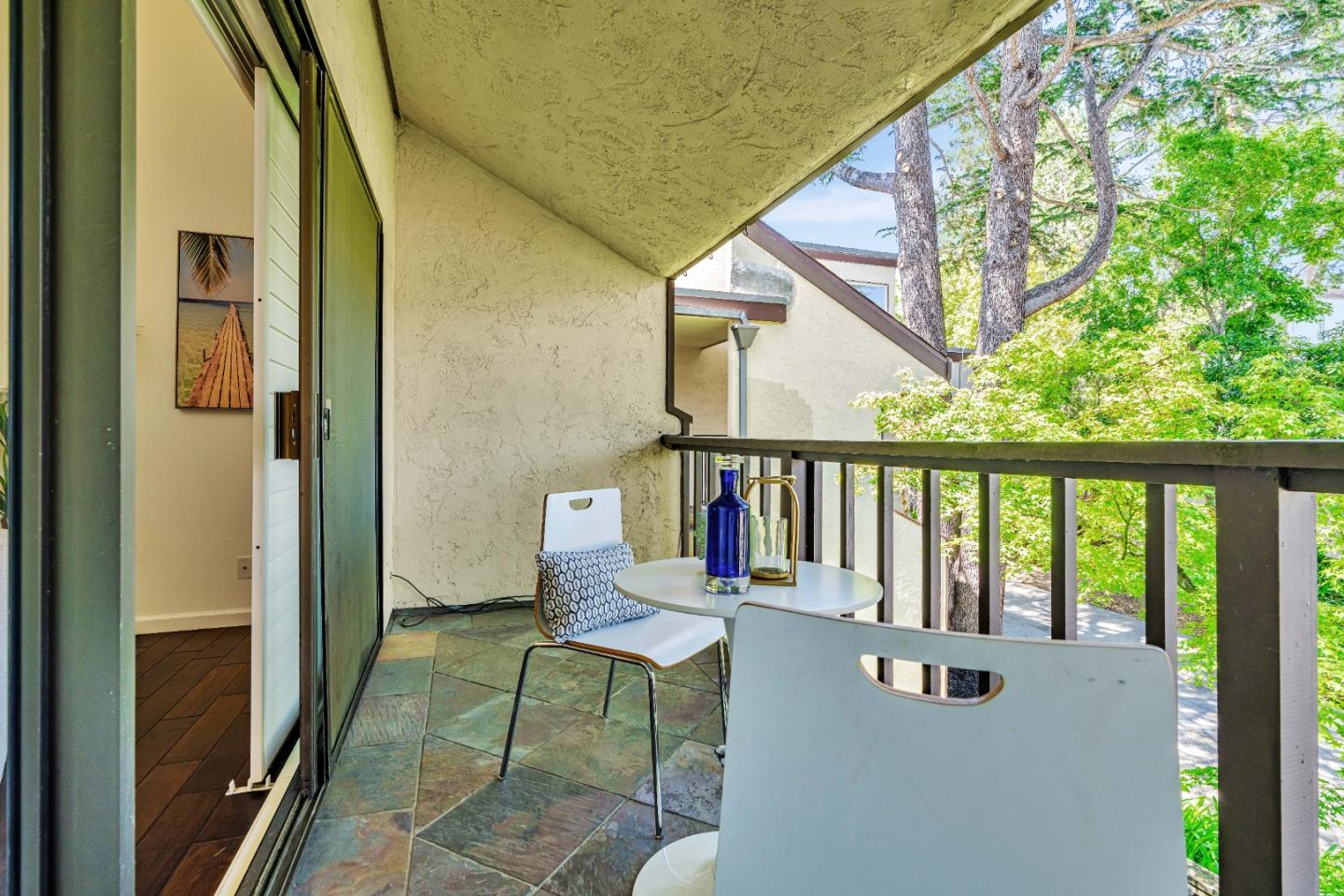 Detail Gallery Image 20 of 23 For 38 Crystal Springs Rd #4,  San Mateo,  CA 94402 - 2 Beds | 2 Baths