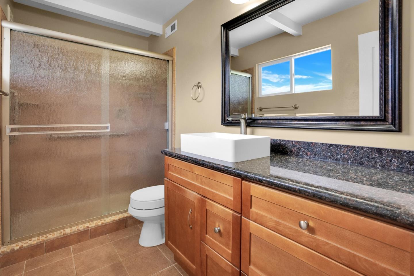 Detail Gallery Image 26 of 34 For 576 Sims Rd, Santa Cruz,  CA 95060 - 3 Beds | 2 Baths