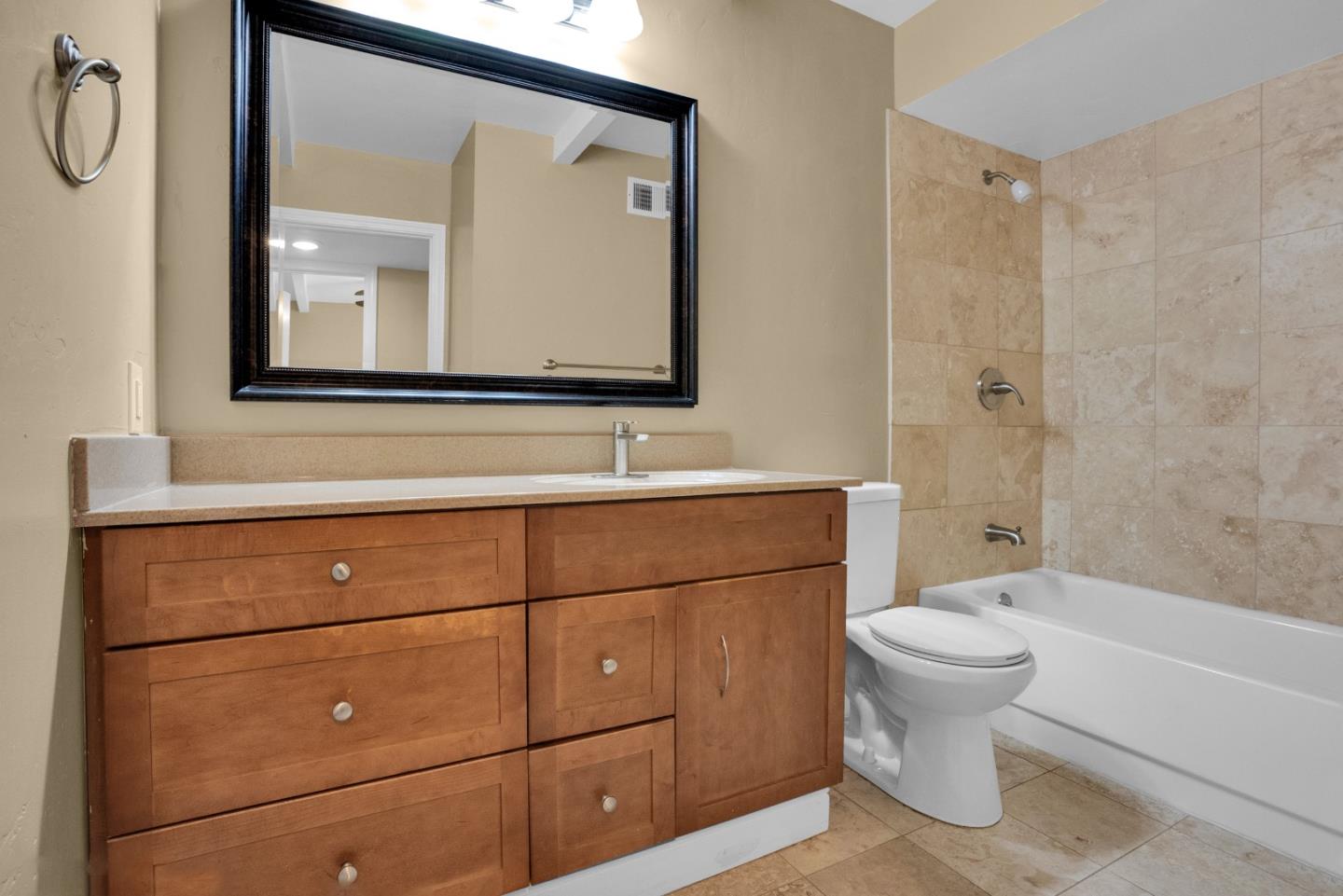 Detail Gallery Image 27 of 34 For 576 Sims Rd, Santa Cruz,  CA 95060 - 3 Beds | 2 Baths