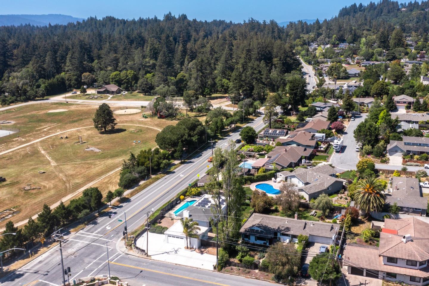 Detail Gallery Image 33 of 34 For 576 Sims Rd, Santa Cruz,  CA 95060 - 3 Beds | 2 Baths