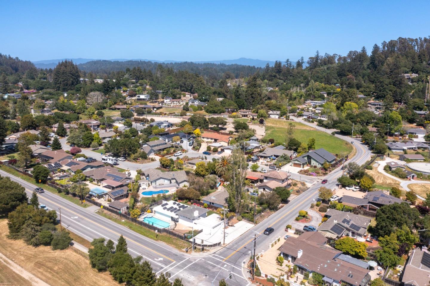 Detail Gallery Image 34 of 34 For 576 Sims Rd, Santa Cruz,  CA 95060 - 3 Beds | 2 Baths
