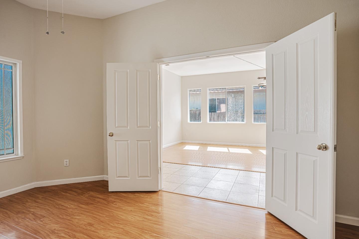 Detail Gallery Image 22 of 33 For 9712 Bovill Dr, Elk Grove,  CA 95624 - 4 Beds | 2 Baths