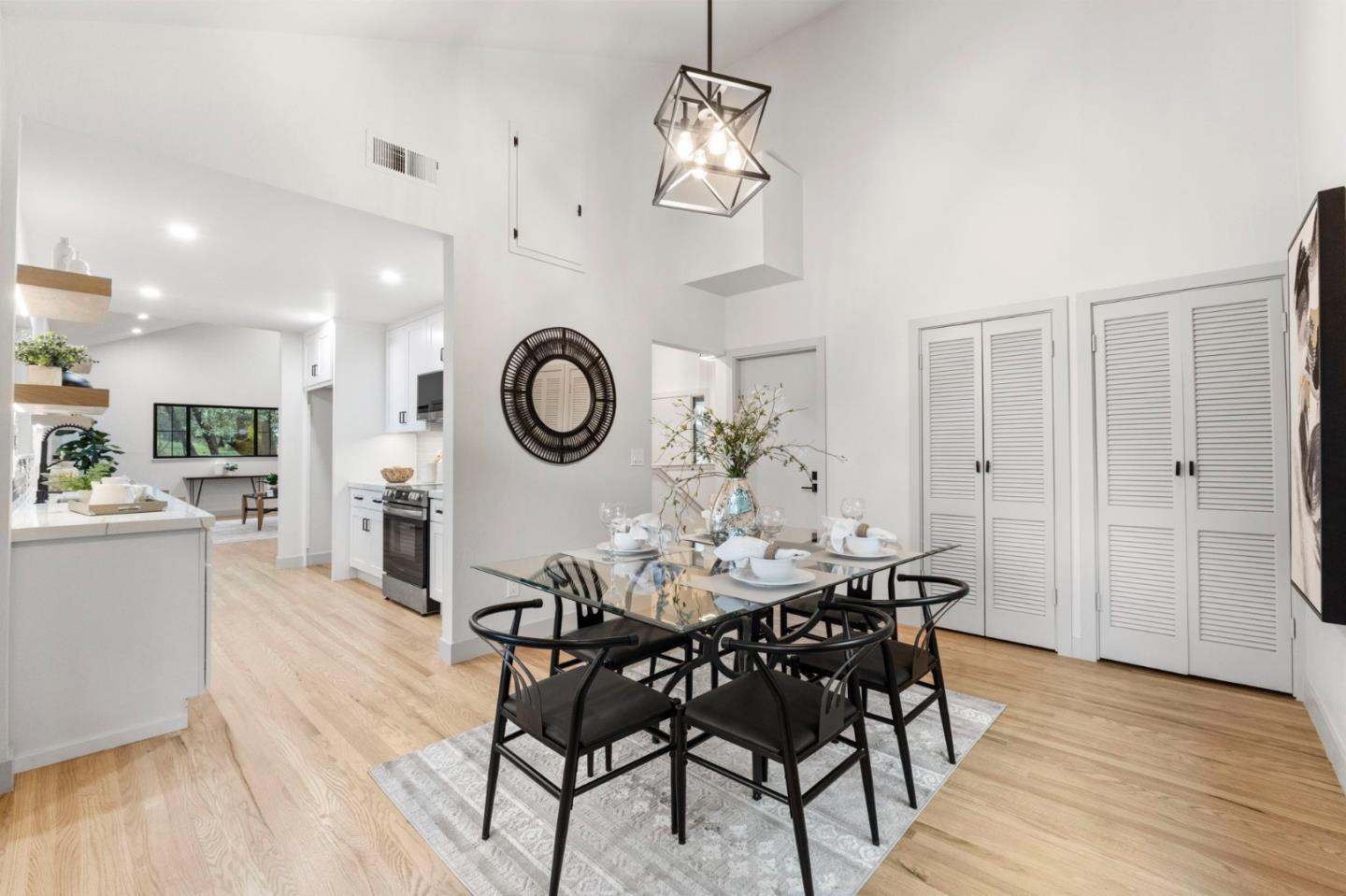 Detail Gallery Image 15 of 59 For 18319 Las Cumbres Rd, Los Gatos,  CA 95033 - 3 Beds | 2 Baths
