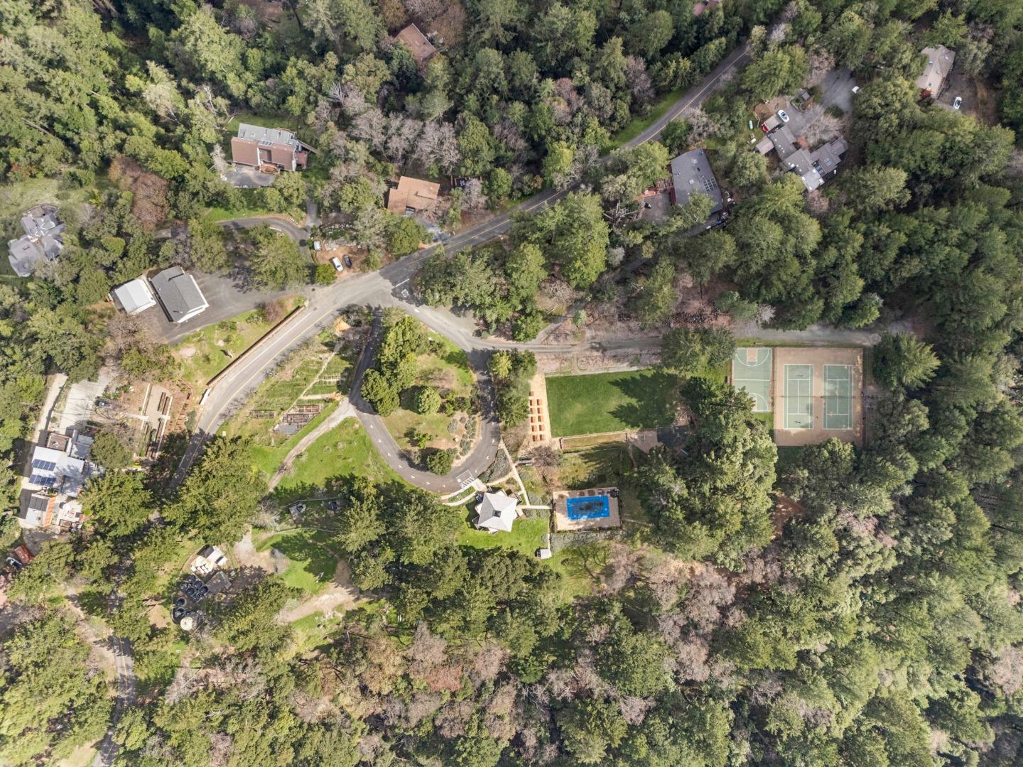 Detail Gallery Image 56 of 59 For 18319 Las Cumbres Rd, Los Gatos,  CA 95033 - 3 Beds | 2 Baths