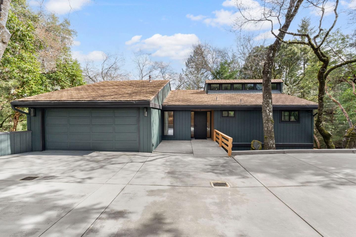 Detail Gallery Image 8 of 59 For 18319 Las Cumbres Rd, Los Gatos,  CA 95033 - 3 Beds | 2 Baths
