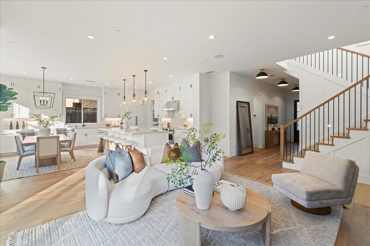 Detail Gallery Image 10 of 62 For 975 Louise Ave, San Jose,  CA 95125 - 5 Beds | 4/1 Baths