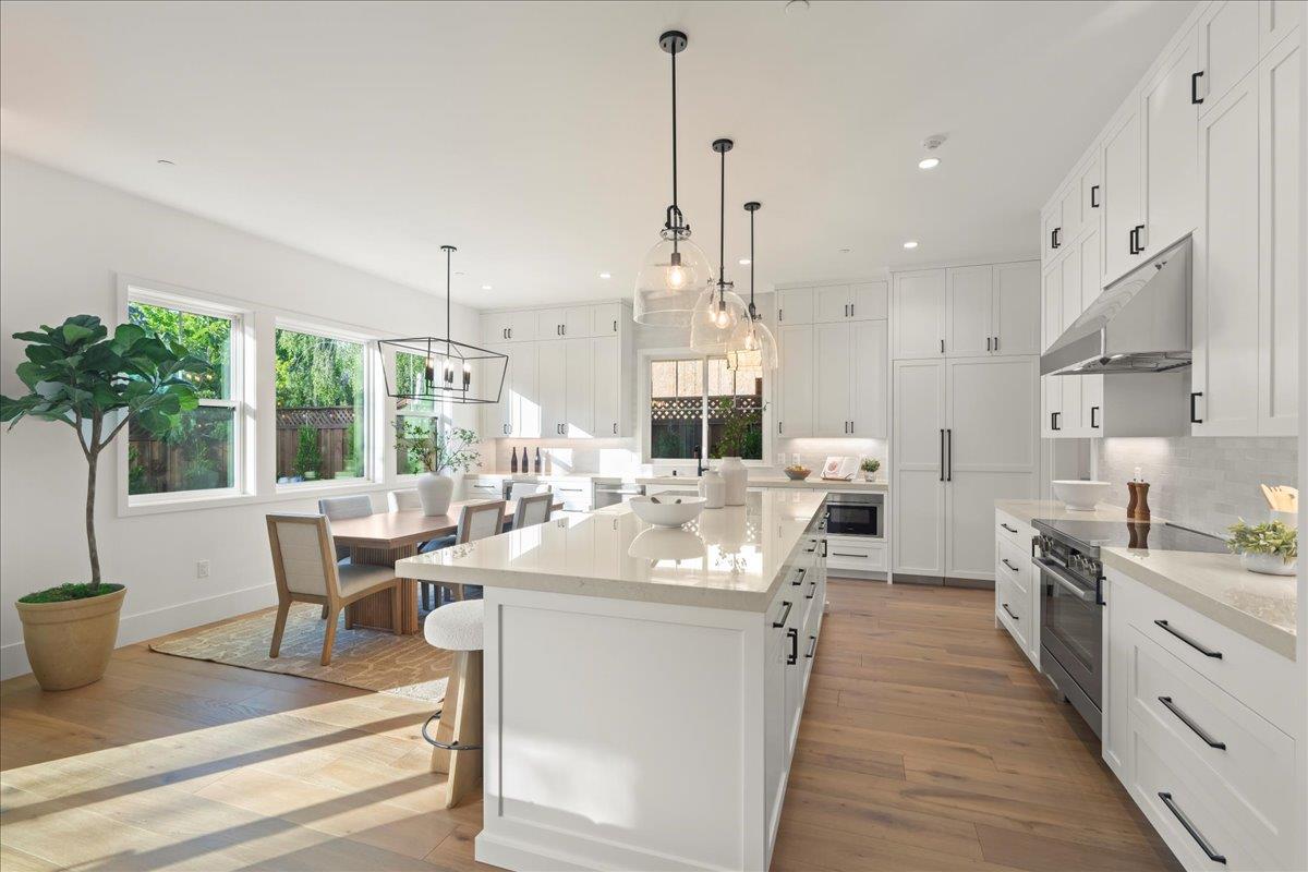 Detail Gallery Image 11 of 62 For 975 Louise Ave, San Jose,  CA 95125 - 5 Beds | 4/1 Baths