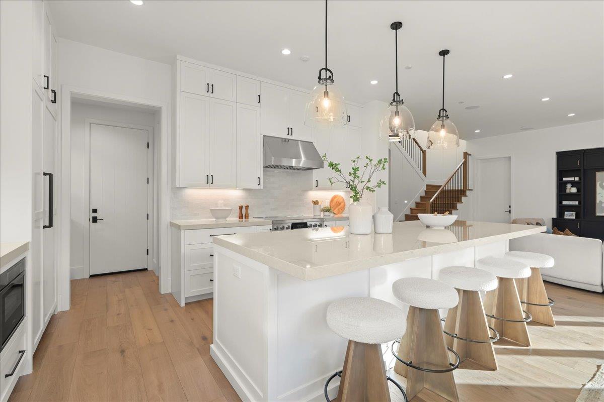 Detail Gallery Image 13 of 62 For 975 Louise Ave, San Jose,  CA 95125 - 5 Beds | 4/1 Baths