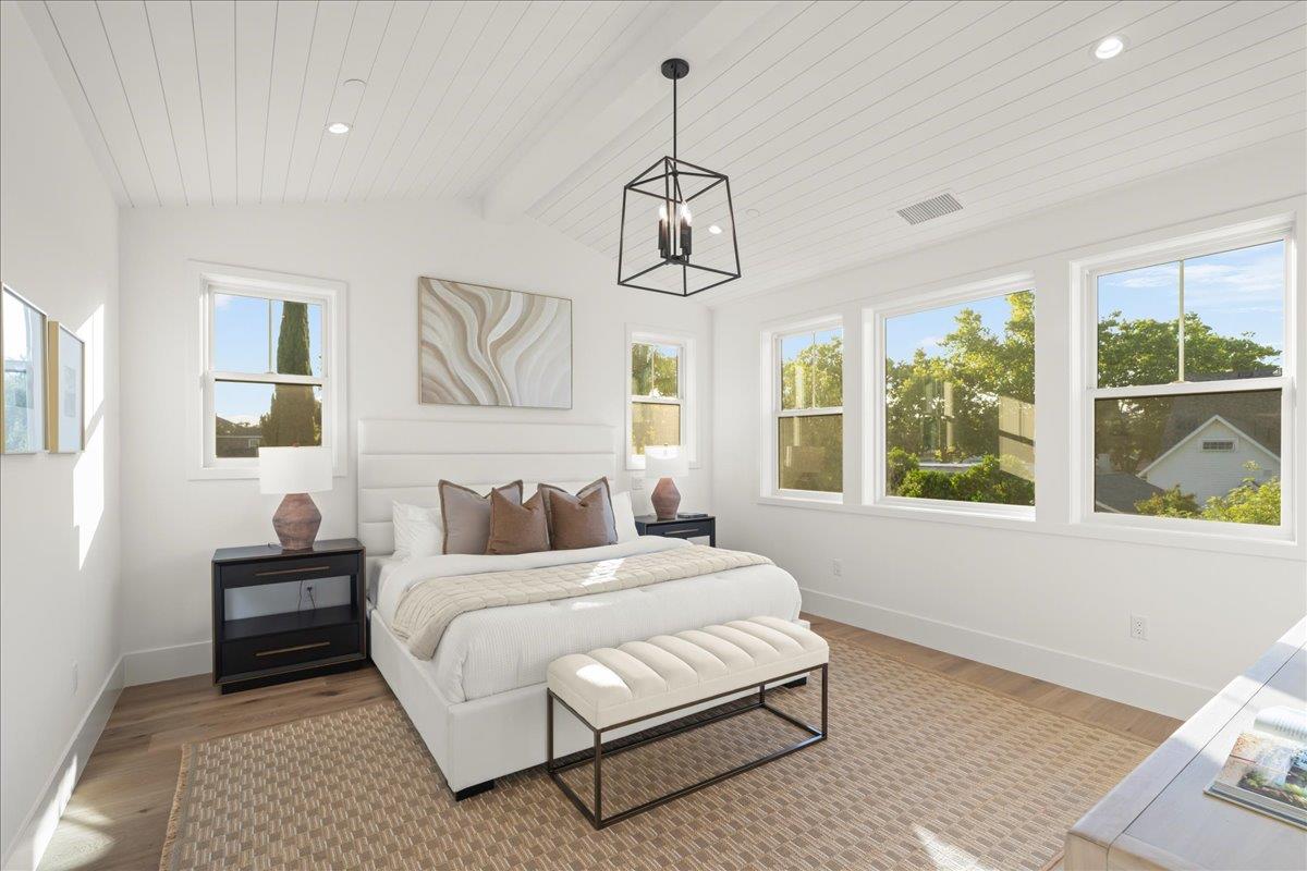 Detail Gallery Image 16 of 62 For 975 Louise Ave, San Jose,  CA 95125 - 5 Beds | 4/1 Baths