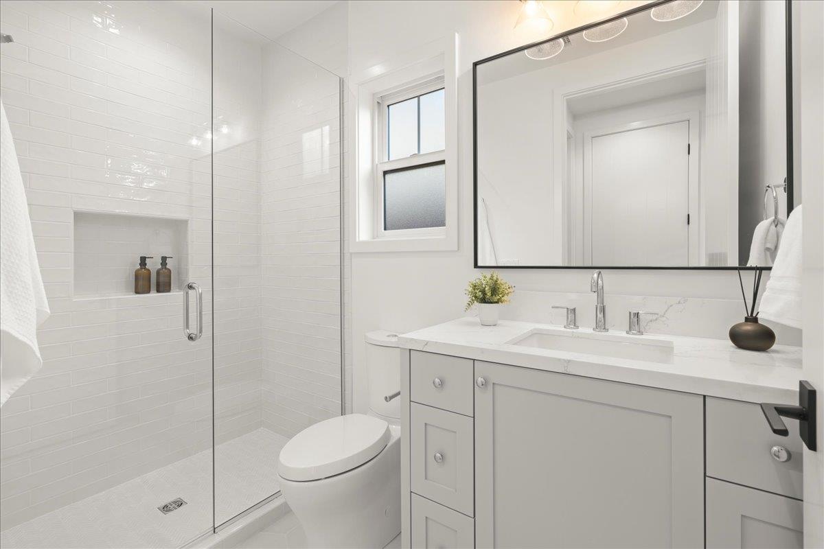 Detail Gallery Image 33 of 62 For 975 Louise Ave, San Jose,  CA 95125 - 5 Beds | 4/1 Baths