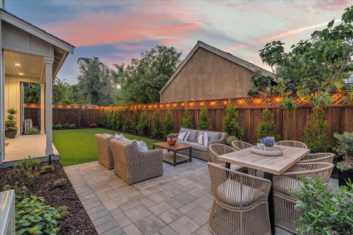 Detail Gallery Image 35 of 62 For 975 Louise Ave, San Jose,  CA 95125 - 5 Beds | 4/1 Baths