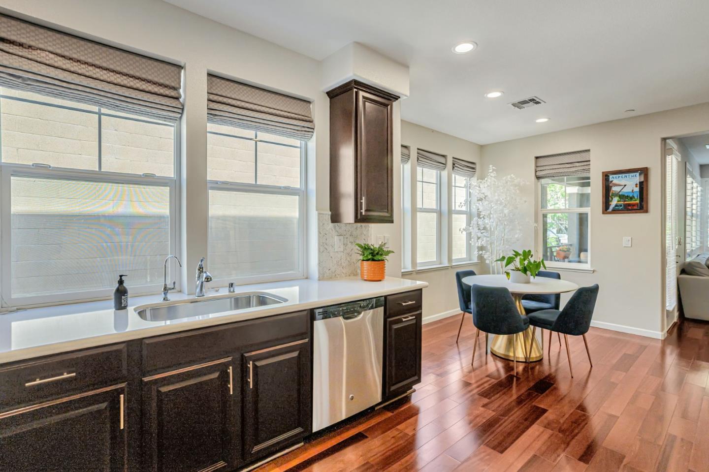 Detail Gallery Image 12 of 52 For 1656 Prime Pl #1,  San Jose,  CA 95124 - 4 Beds | 4 Baths