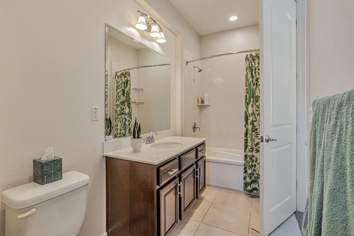Detail Gallery Image 36 of 52 For 1656 Prime Pl #1,  San Jose,  CA 95124 - 4 Beds | 4 Baths