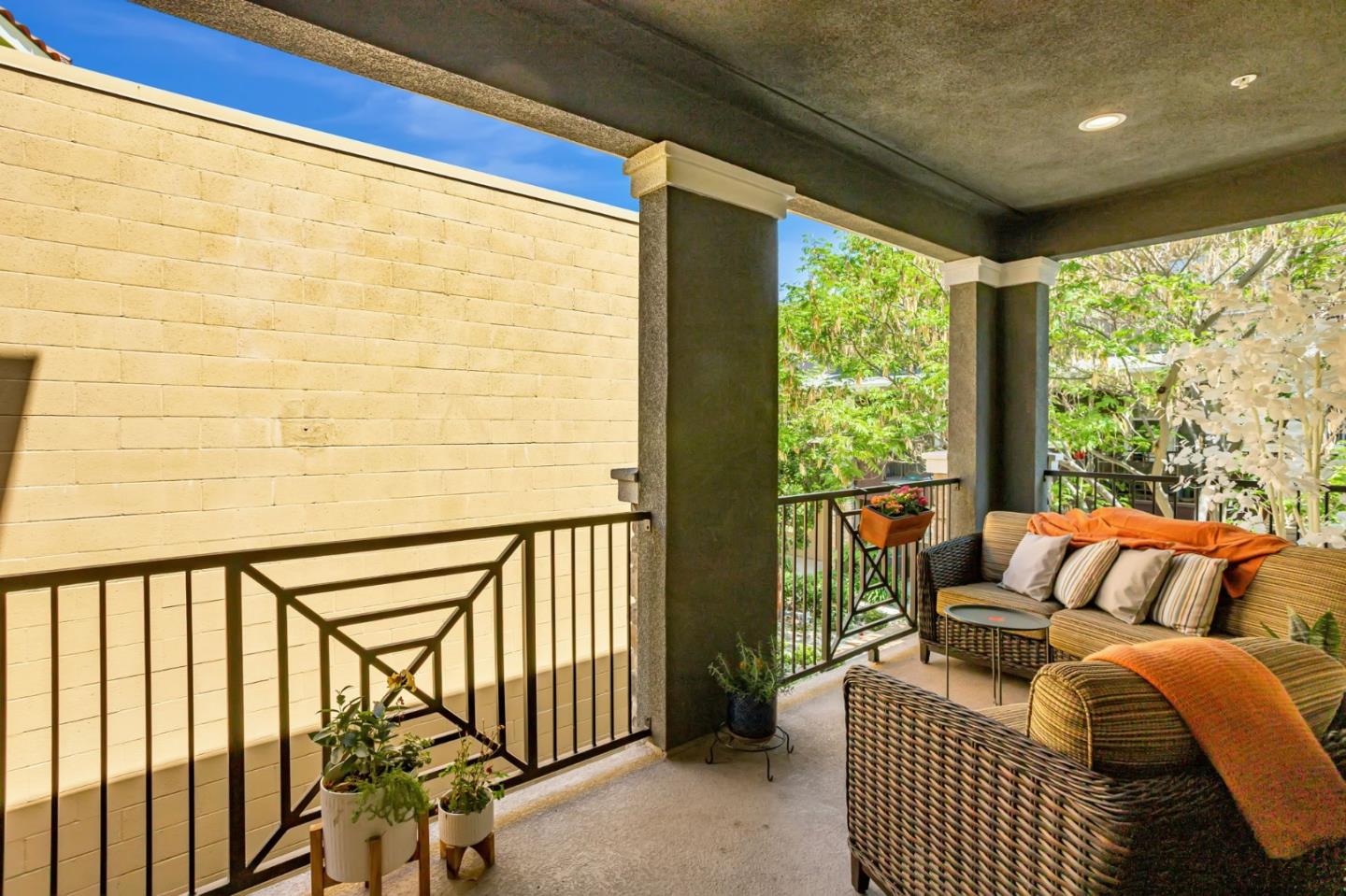 Detail Gallery Image 41 of 52 For 1656 Prime Pl #1,  San Jose,  CA 95124 - 4 Beds | 4 Baths