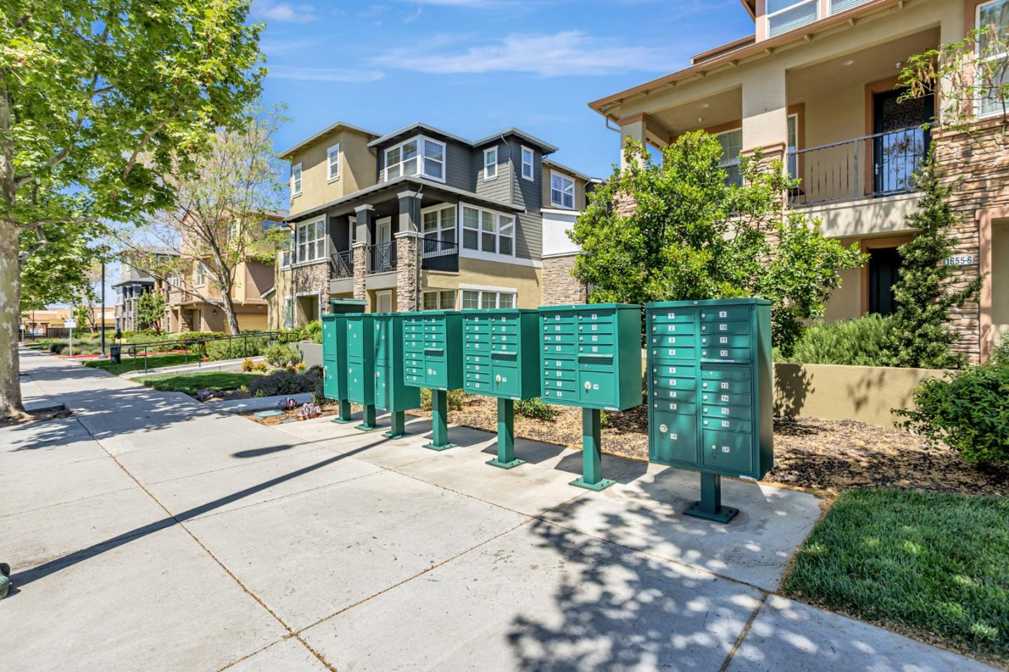 Detail Gallery Image 46 of 52 For 1656 Prime Pl #1,  San Jose,  CA 95124 - 4 Beds | 4 Baths
