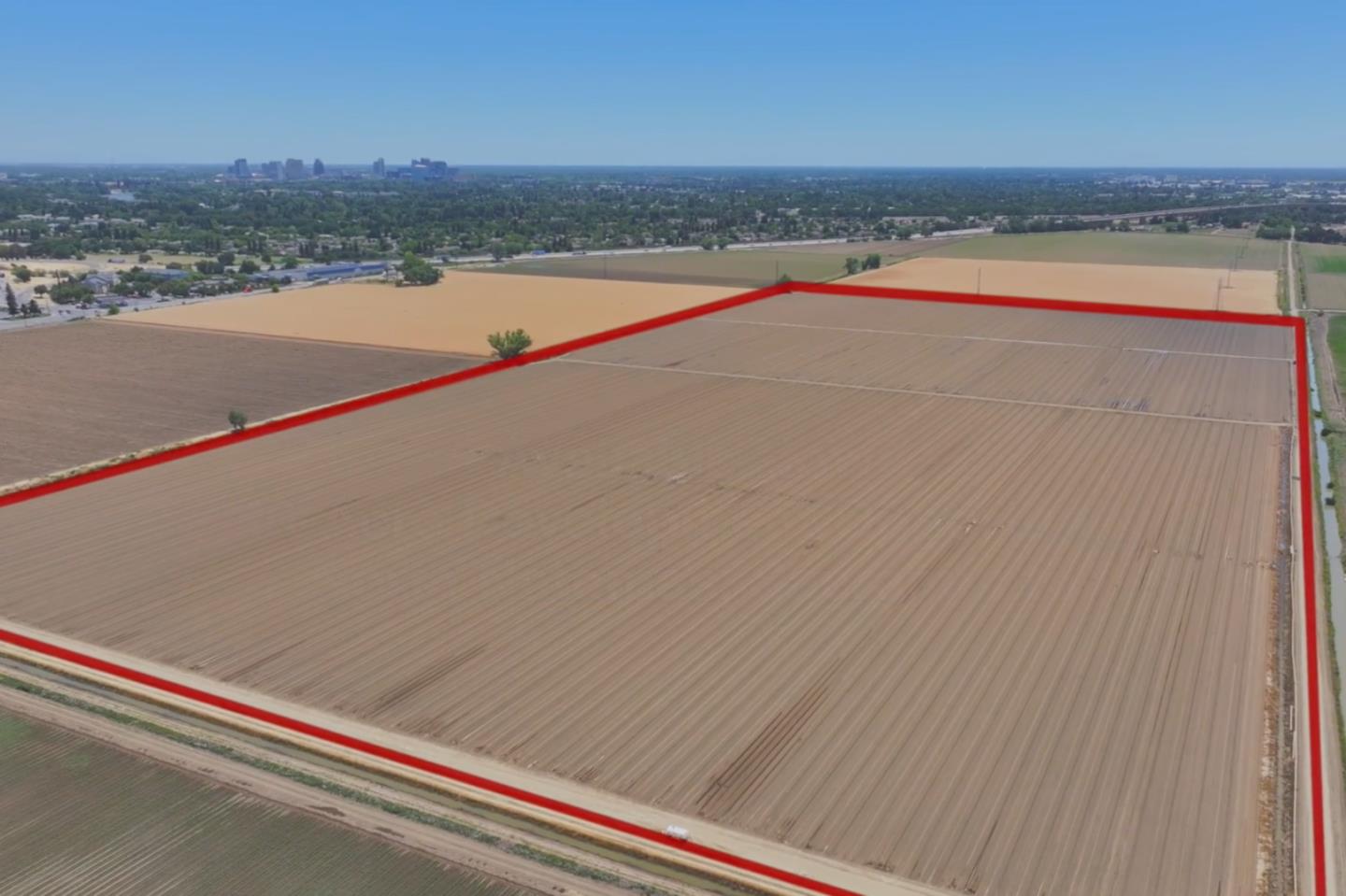 Detail Gallery Image 6 of 8 For Na El Centro Rd, Sacramento,  CA 95833 - – Beds | – Baths