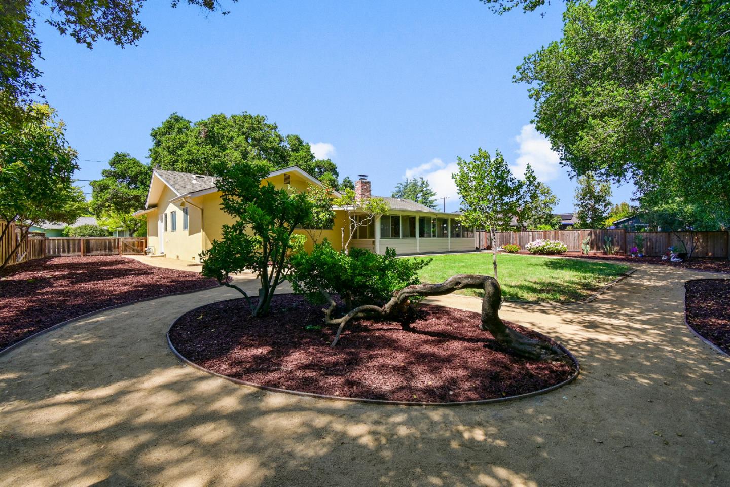 Detail Gallery Image 50 of 56 For 10350 Mann Dr, Cupertino,  CA 95014 - 3 Beds | 2 Baths