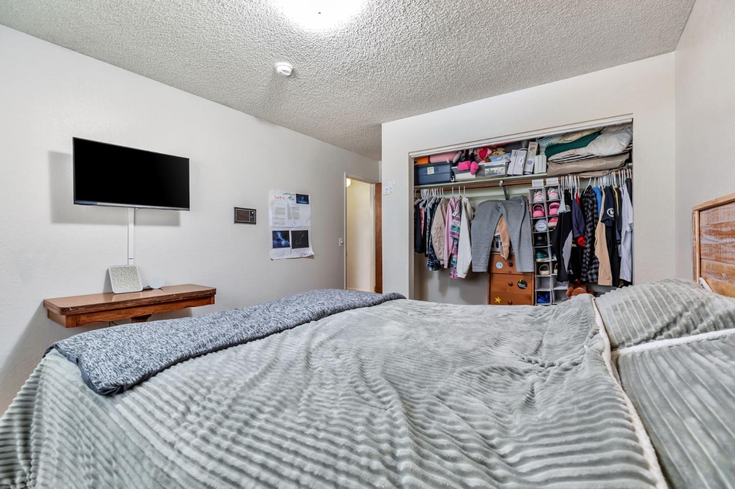 Detail Gallery Image 16 of 29 For 15035 Oak Hills Dr, Salinas,  CA 93907 - 4 Beds | 2 Baths