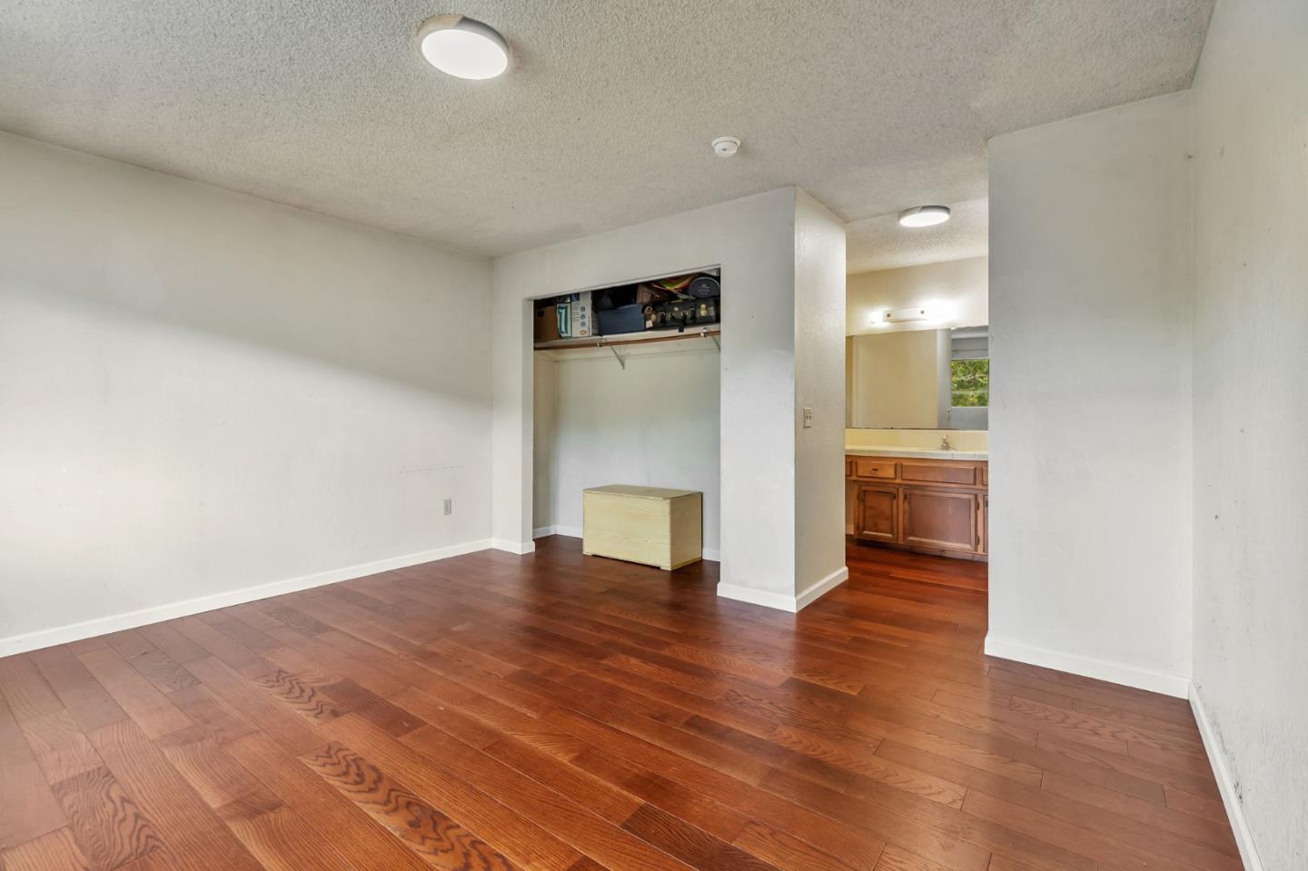 Detail Gallery Image 17 of 29 For 15035 Oak Hills Dr, Salinas,  CA 93907 - 4 Beds | 2 Baths