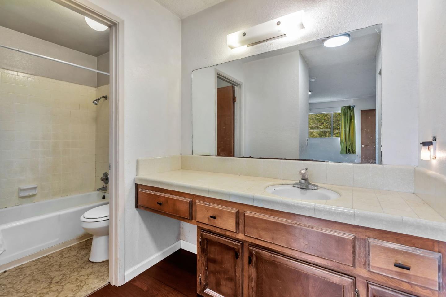 Detail Gallery Image 24 of 29 For 15035 Oak Hills Dr, Salinas,  CA 93907 - 4 Beds | 2 Baths