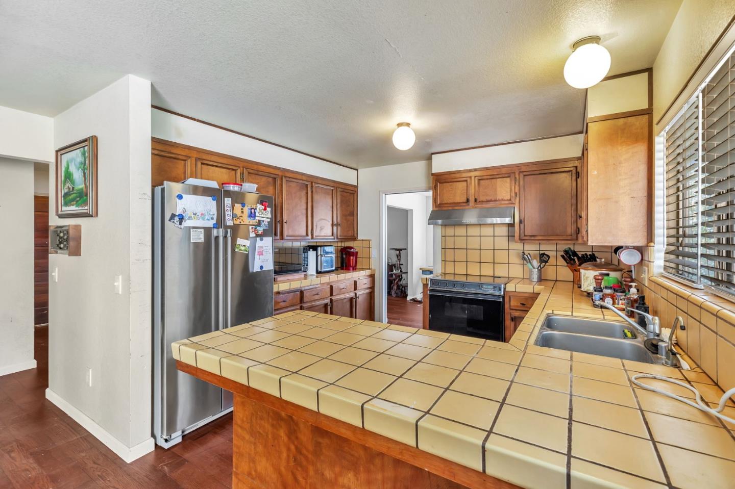 Detail Gallery Image 6 of 29 For 15035 Oak Hills Dr, Salinas,  CA 93907 - 4 Beds | 2 Baths