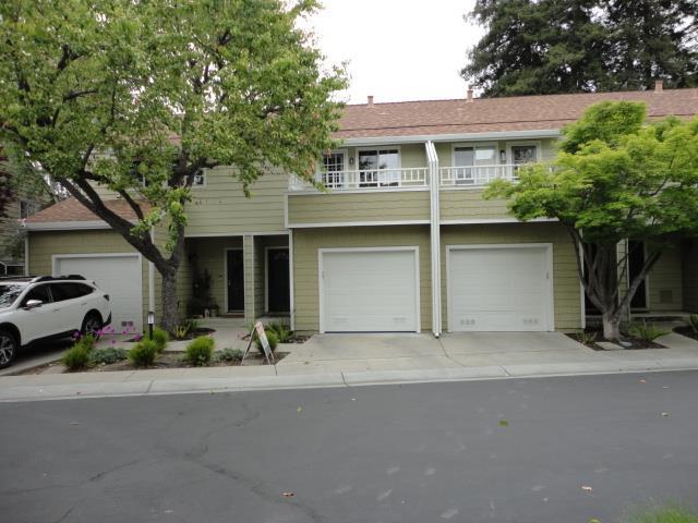 Detail Gallery Image 1 of 46 For 201 Ada Ave #25,  Mountain View,  CA 94043 - 2 Beds | 2/1 Baths