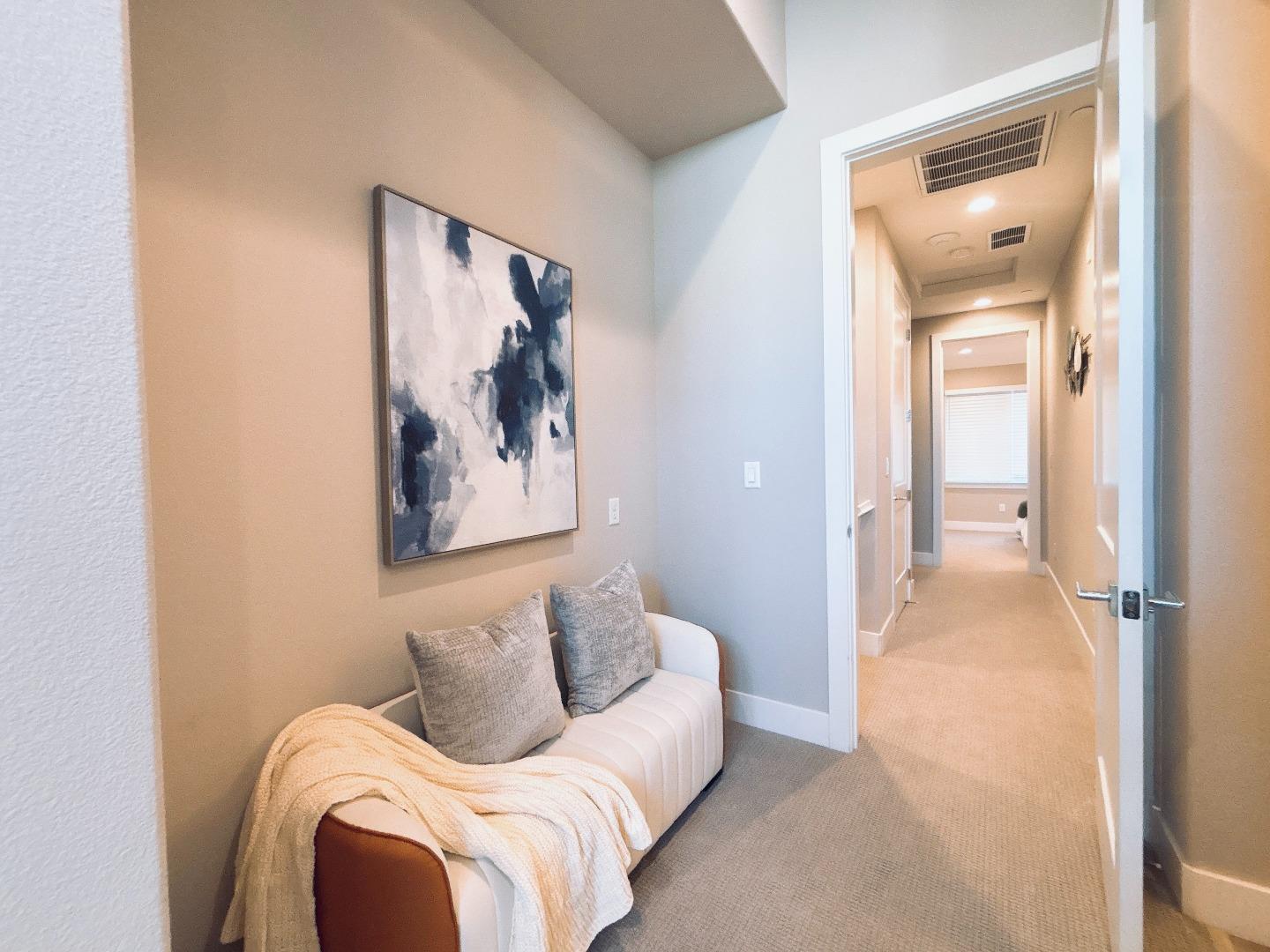 Detail Gallery Image 12 of 26 For 3456 Flash Cmn, Fremont,  CA 94538 - 2 Beds | 2/1 Baths