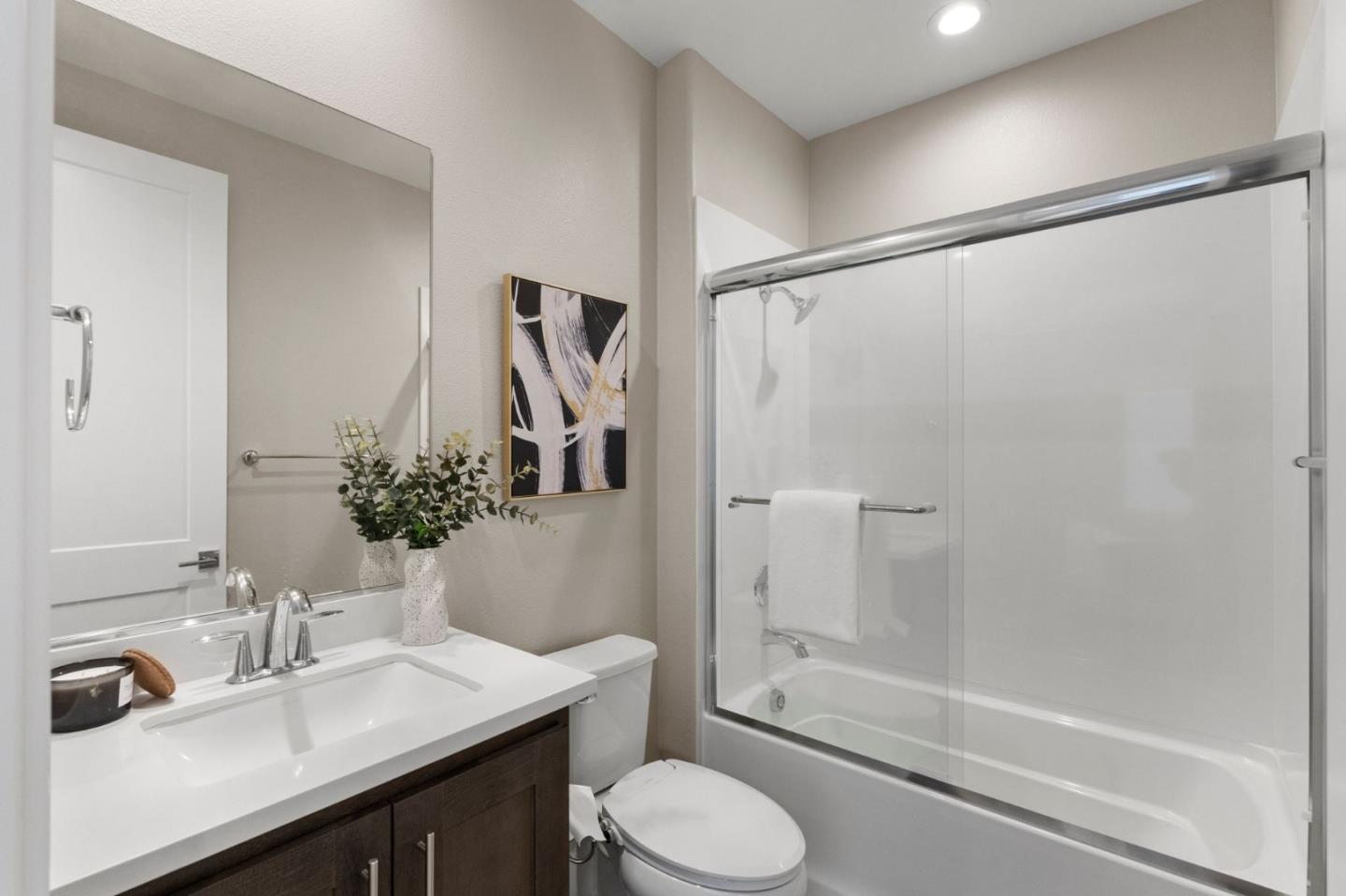 Detail Gallery Image 18 of 26 For 3456 Flash Cmn, Fremont,  CA 94538 - 2 Beds | 2/1 Baths