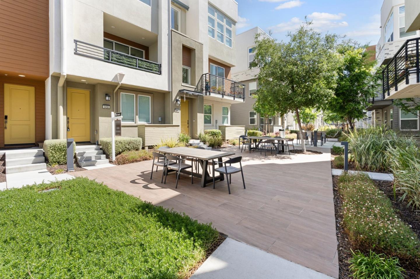Detail Gallery Image 23 of 26 For 3456 Flash Cmn, Fremont,  CA 94538 - 2 Beds | 2/1 Baths
