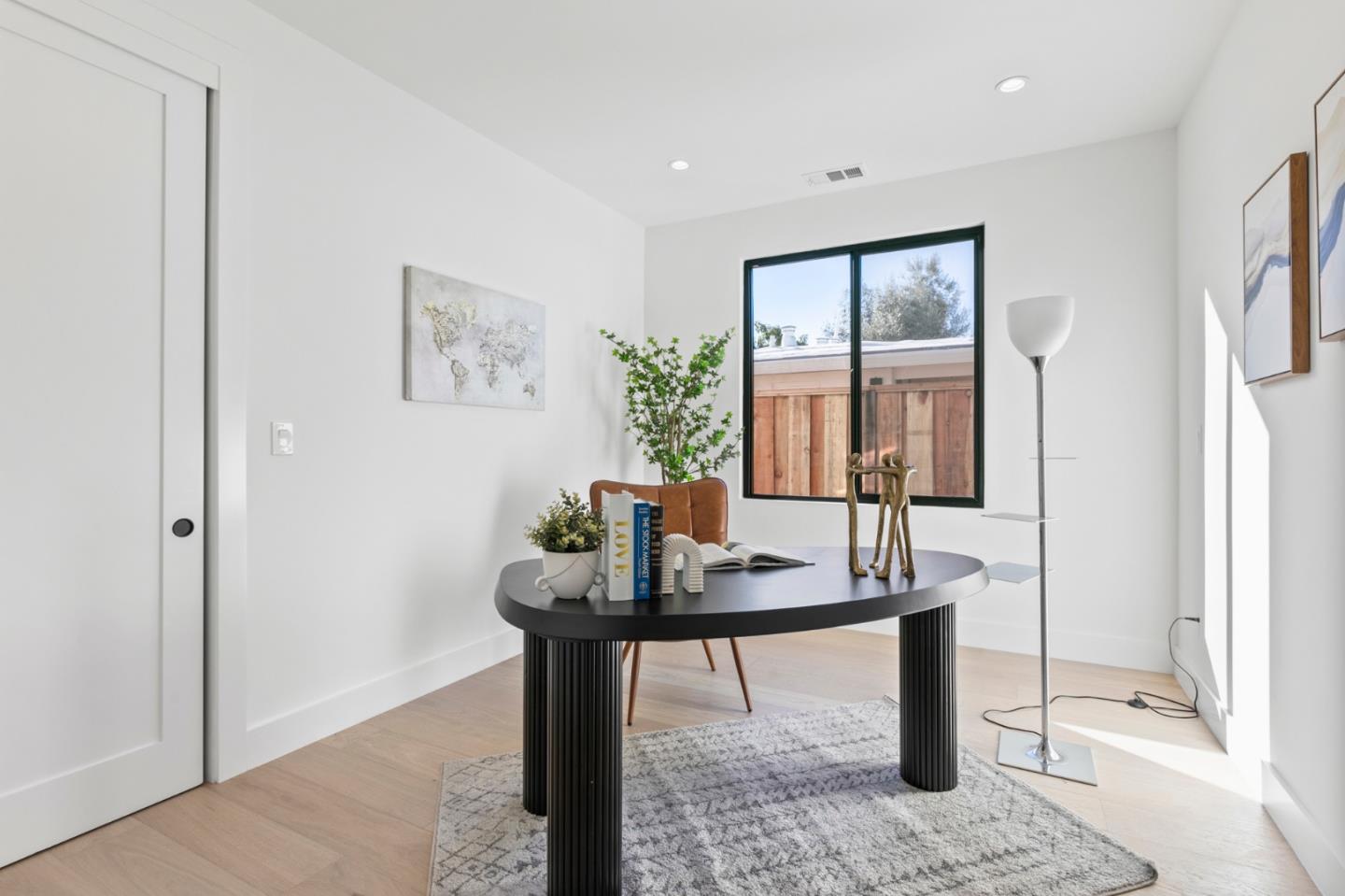 Detail Gallery Image 21 of 36 For 1116 Orchid Dr, Sunnyvale,  CA 94086 - 4 Beds | 3 Baths