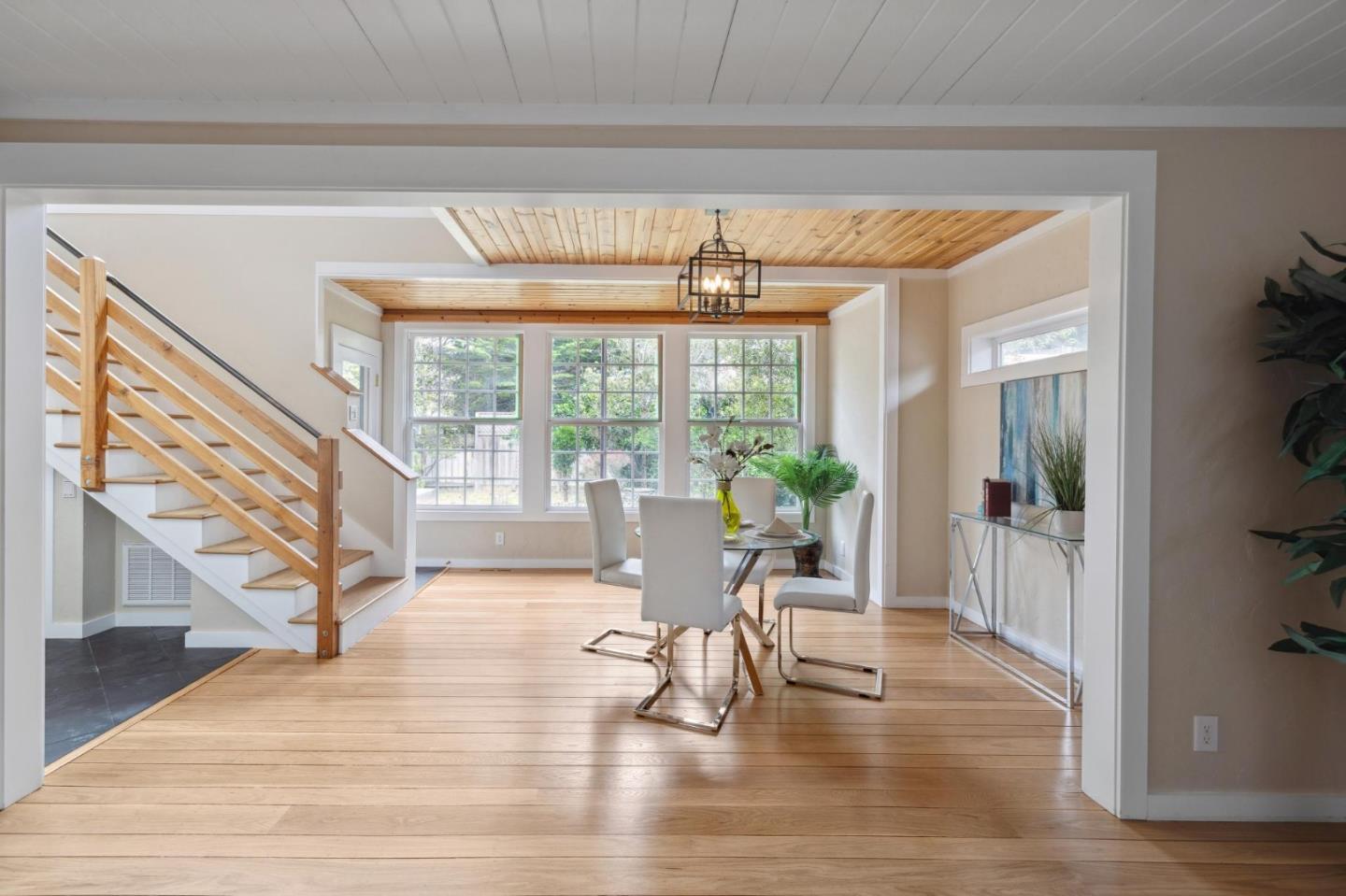 Detail Gallery Image 10 of 44 For 450 Virginia Ave, Moss Beach,  CA 94038 - 3 Beds | 2 Baths