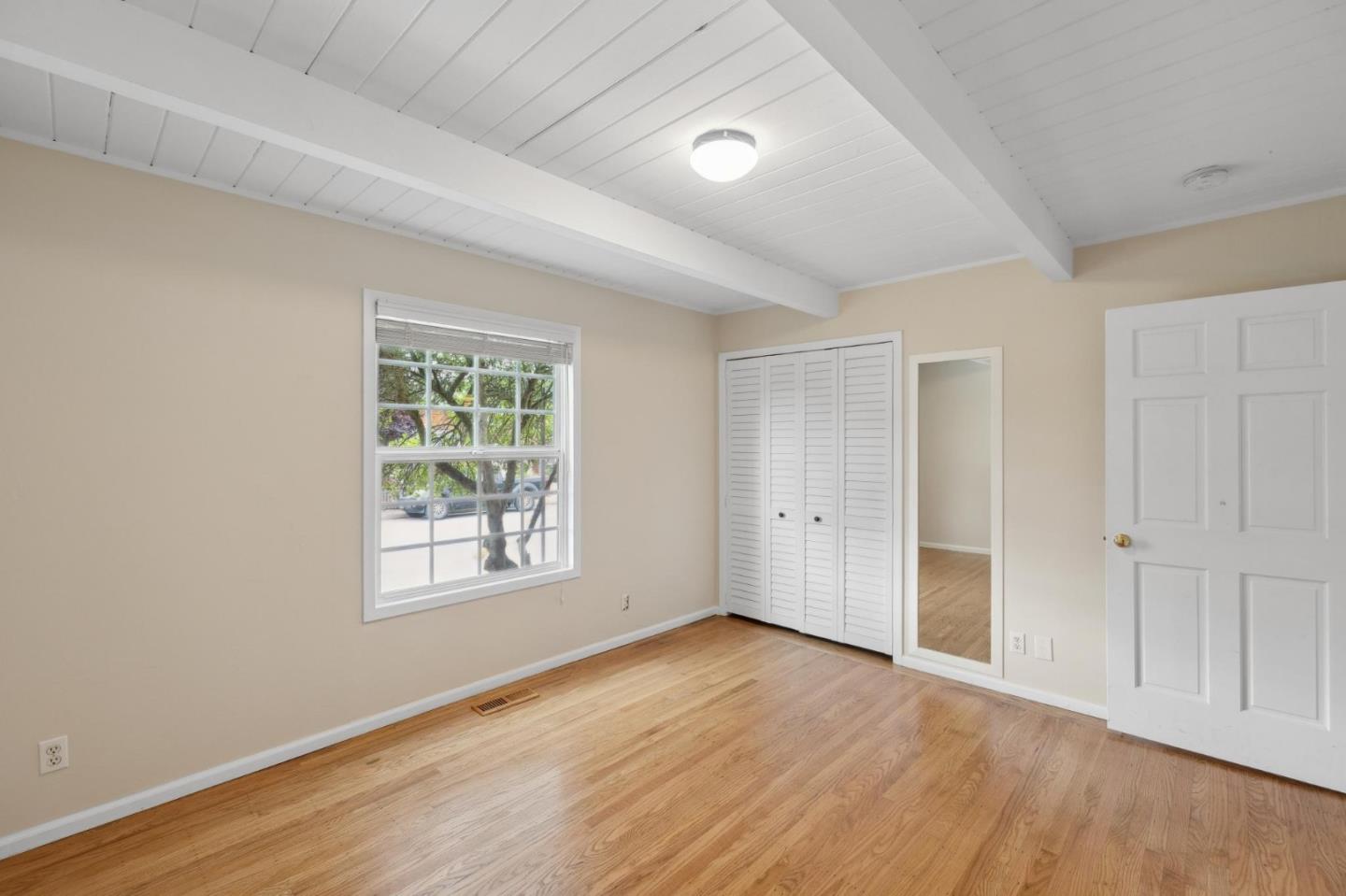 Detail Gallery Image 19 of 44 For 450 Virginia Ave, Moss Beach,  CA 94038 - 3 Beds | 2 Baths