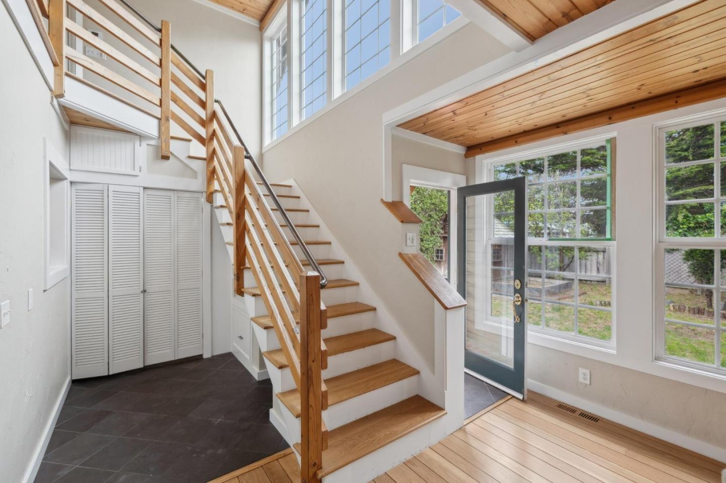 Detail Gallery Image 20 of 44 For 450 Virginia Ave, Moss Beach,  CA 94038 - 3 Beds | 2 Baths