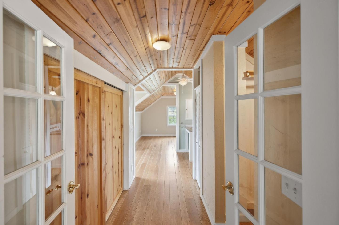 Detail Gallery Image 24 of 44 For 450 Virginia Ave, Moss Beach,  CA 94038 - 3 Beds | 2 Baths