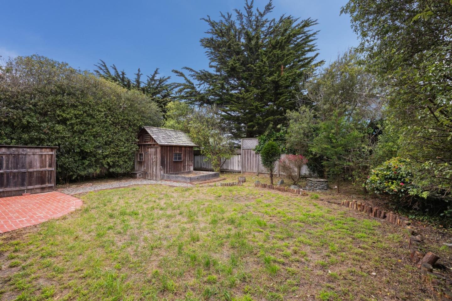 Detail Gallery Image 36 of 44 For 450 Virginia Ave, Moss Beach,  CA 94038 - 3 Beds | 2 Baths