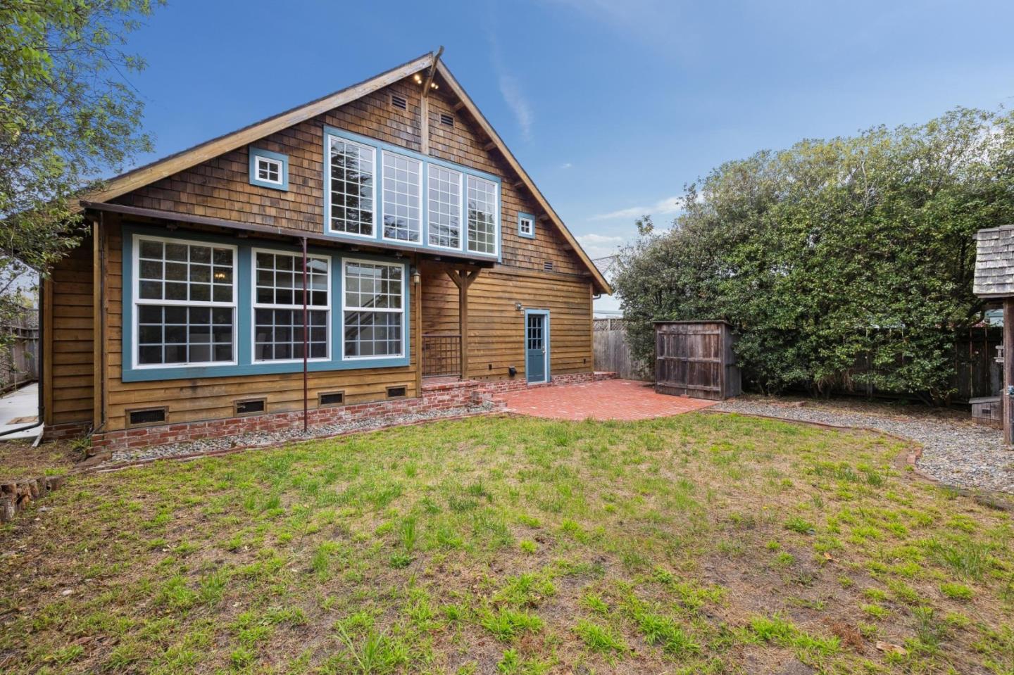 Detail Gallery Image 38 of 44 For 450 Virginia Ave, Moss Beach,  CA 94038 - 3 Beds | 2 Baths