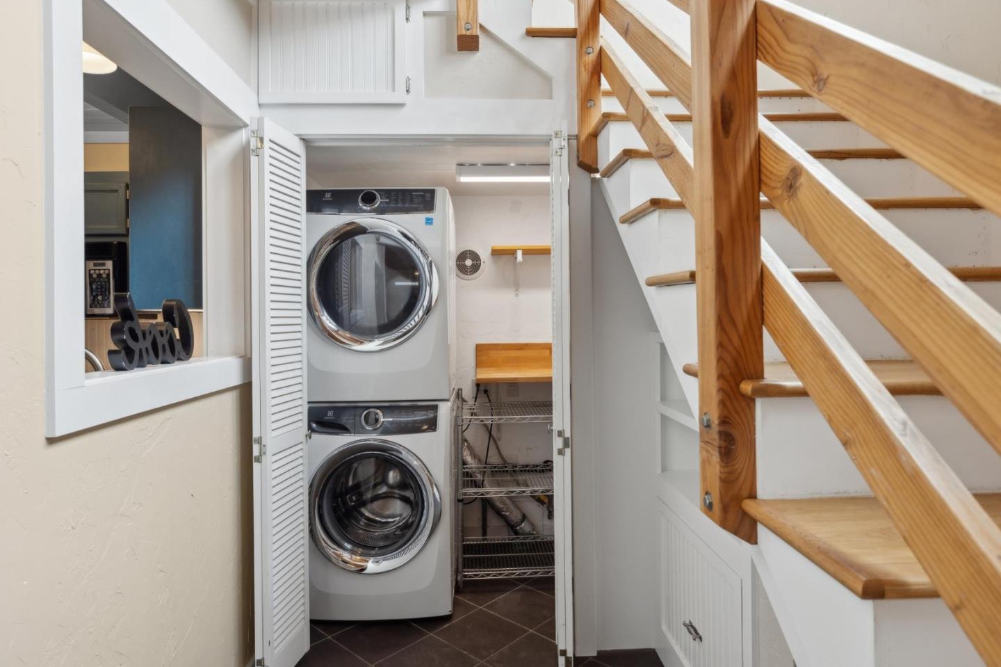 Detail Gallery Image 41 of 44 For 450 Virginia Ave, Moss Beach,  CA 94038 - 3 Beds | 2 Baths