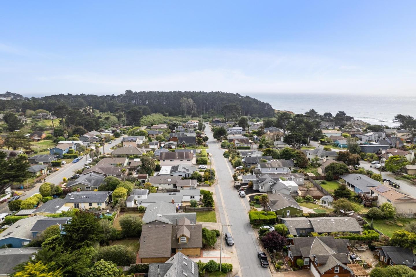 Detail Gallery Image 43 of 44 For 450 Virginia Ave, Moss Beach,  CA 94038 - 3 Beds | 2 Baths