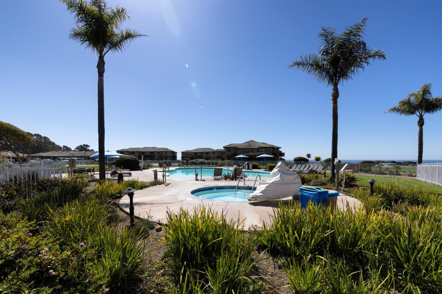 Detail Gallery Image 12 of 14 For 307 Seascape Resort Dr, Aptos,  CA 95003 - 1 Beds | 1 Baths