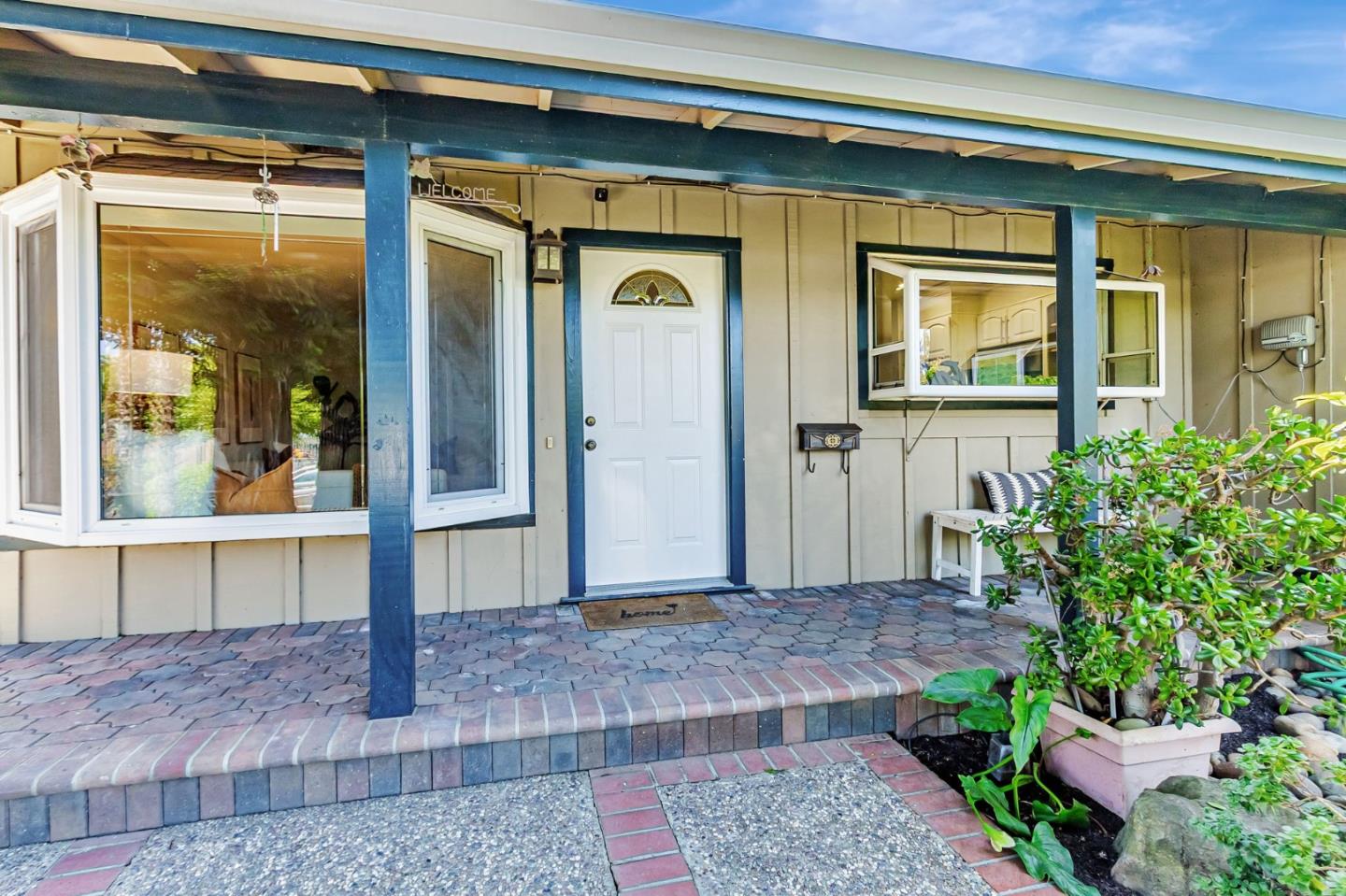 Detail Gallery Image 2 of 36 For 1497 Phoenix Dr, San Jose,  CA 95130 - 4 Beds | 2 Baths