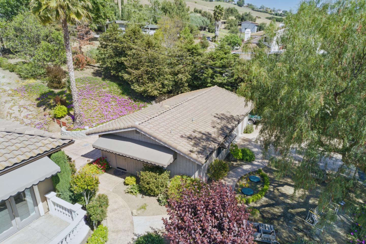 Detail Gallery Image 102 of 111 For 2302 E Valley Ct, San Jose,  CA 95148 - 4 Beds | 3/1 Baths