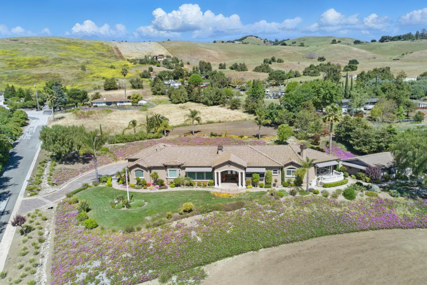 Detail Gallery Image 105 of 111 For 2302 E Valley Ct, San Jose,  CA 95148 - 4 Beds | 3/1 Baths