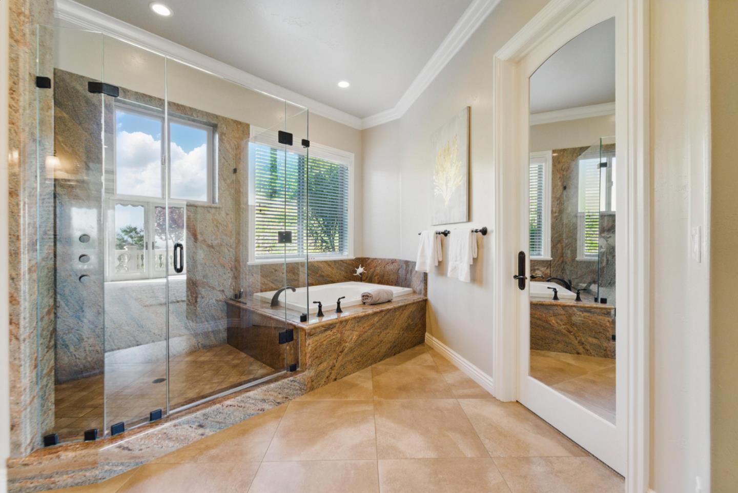 Detail Gallery Image 28 of 111 For 2302 E Valley Ct, San Jose,  CA 95148 - 4 Beds | 3/1 Baths