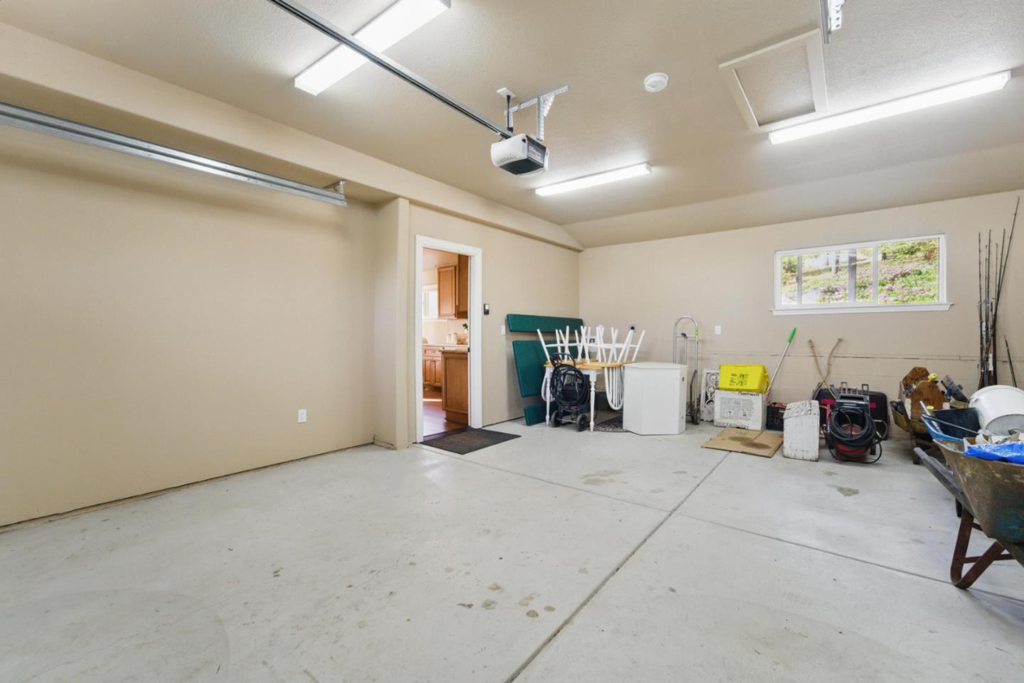 Detail Gallery Image 56 of 111 For 2302 E Valley Ct, San Jose,  CA 95148 - 4 Beds | 3/1 Baths