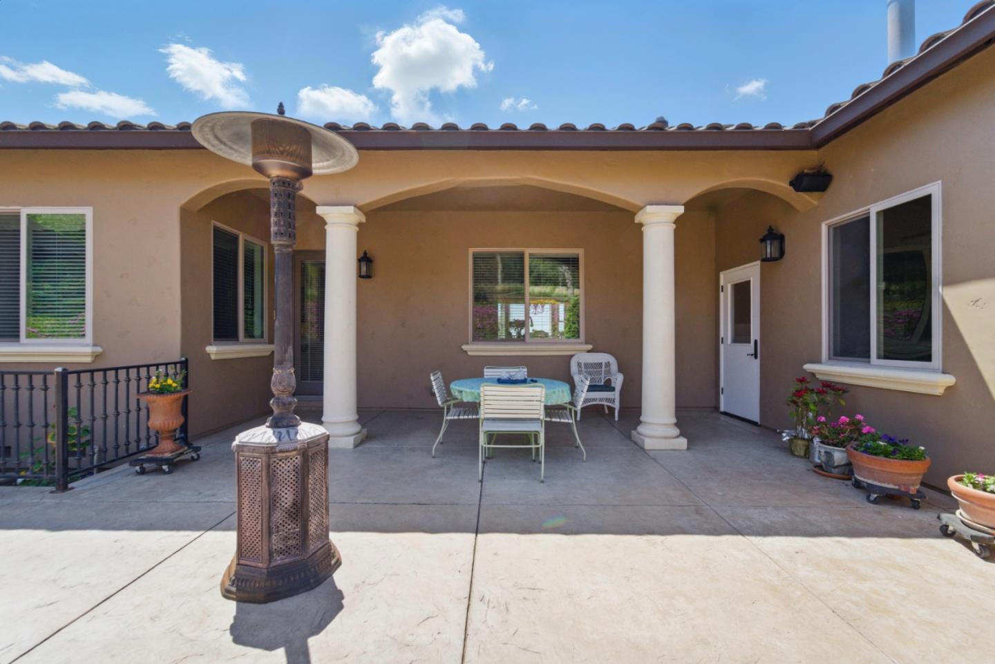 Detail Gallery Image 58 of 111 For 2302 E Valley Ct, San Jose,  CA 95148 - 4 Beds | 3/1 Baths